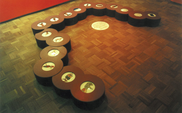 Ontwerp tentoonstelling over het leven en werk van Max Velthuijs in het Literatuurmuseum in Den Haag